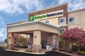 Holiday Inn Express Hotel & Suites Chicago-Libertyville, an IHG Hotel